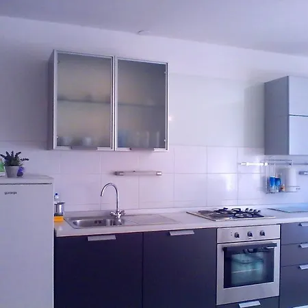 Apartment Luka